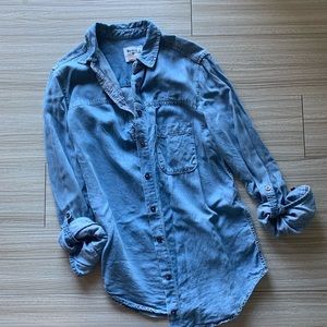 Holding Horses chambray button up